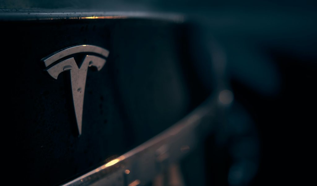 Tesla Model Y RWD alcança menor preço histórico nos Estados Unidos