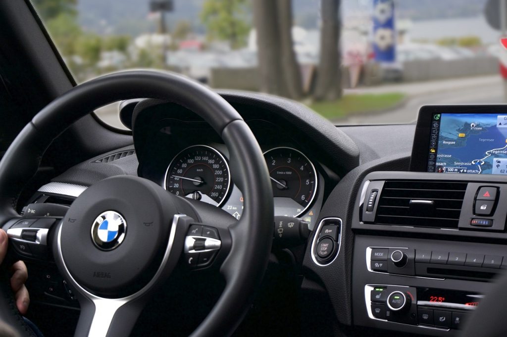 BMW e Solid Power Avançam com Baterias de Estado Sólido e Inauguram Nova Era na Mobilidade Elétrica